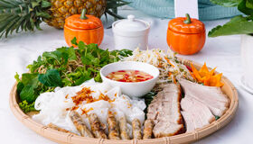 Taste authentic bánh cuốn Huế at Hue’s top eateries